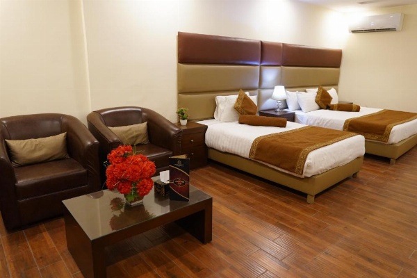 Grand Millennium Hotel image 18