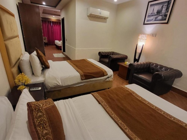 Grand Millennium Hotel image 27