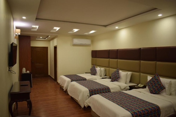 Grand Millennium Hotel image 60